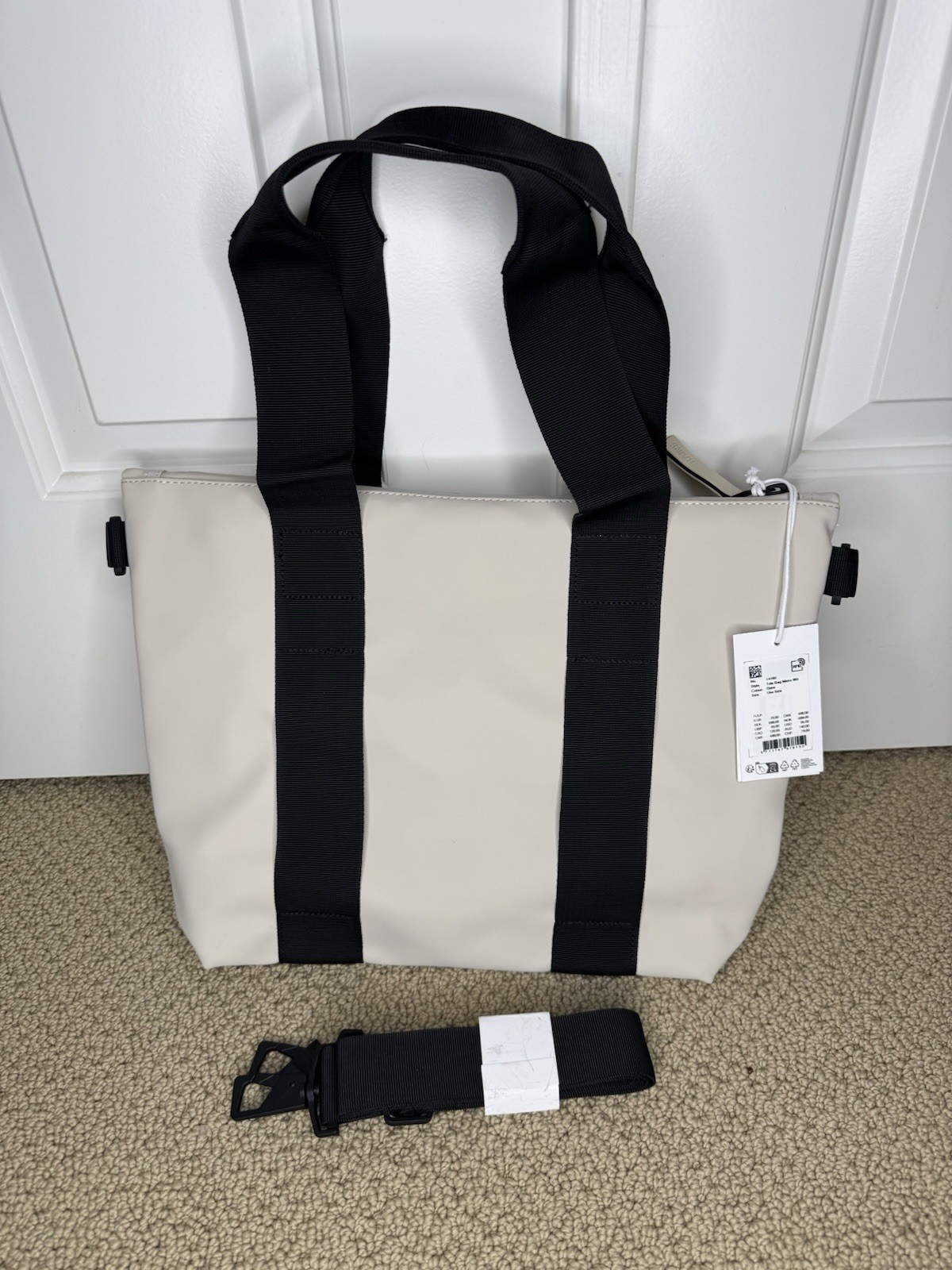 Bolso de Mano Rains Micro Dune Impermeable TOTALMENTE NUEVO con Etiquetas Precio de Venta sugerido por el fabricante $95