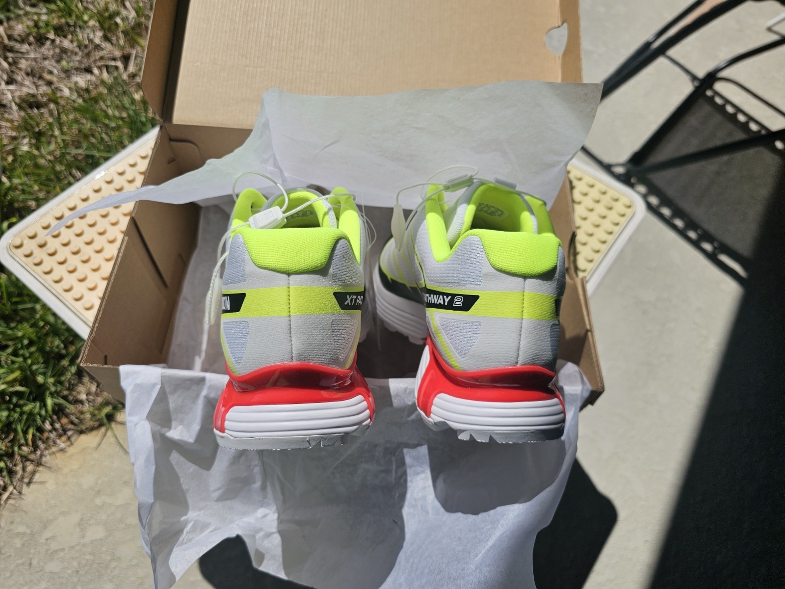 Size 11 - Salomon XT-Pathway 2 White Safety Yellow Fiery Red 479839 image 9