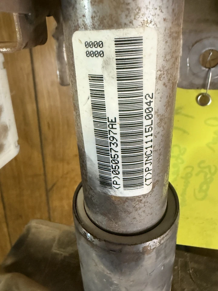 Dodge Ram 1500 2500 3500 2004-2005 columna de dirección cambio P05057397AE A/T con llave Foto 4 de 4