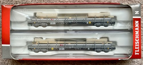 Fleischmann 828809 1:160 2-teiliges SBB Flachwagenset mit Schienenladungen. NEU! | Condition: New