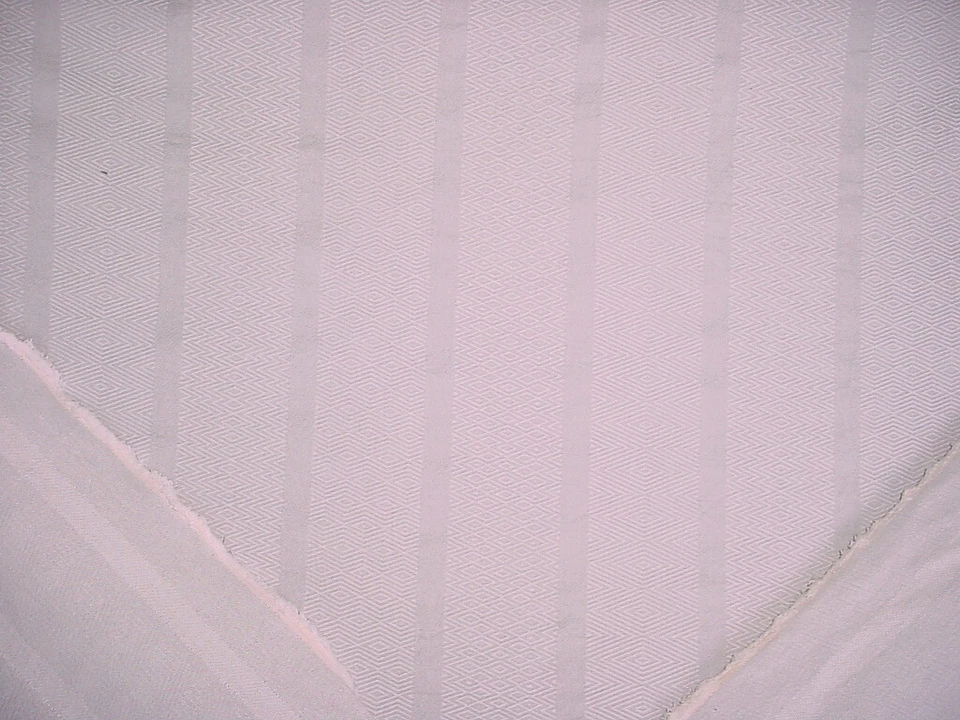 Обивочная ткань 4-1/4 года Pindler DAR050 Dary Mist в геометрическую полоску жаккард - Изображение 3 из 4