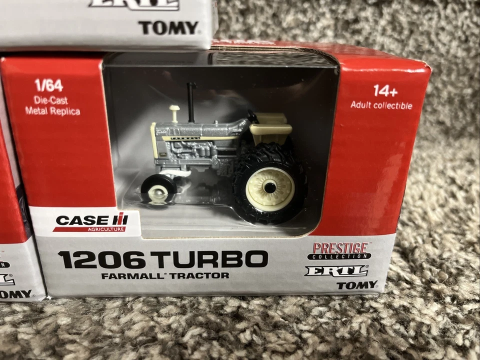 1/64 2024 ERTL Case IH Farmall 1206 Turbo With Duals! Set Of 3 W/ CHASES! NEW!! - Image 4 of 4