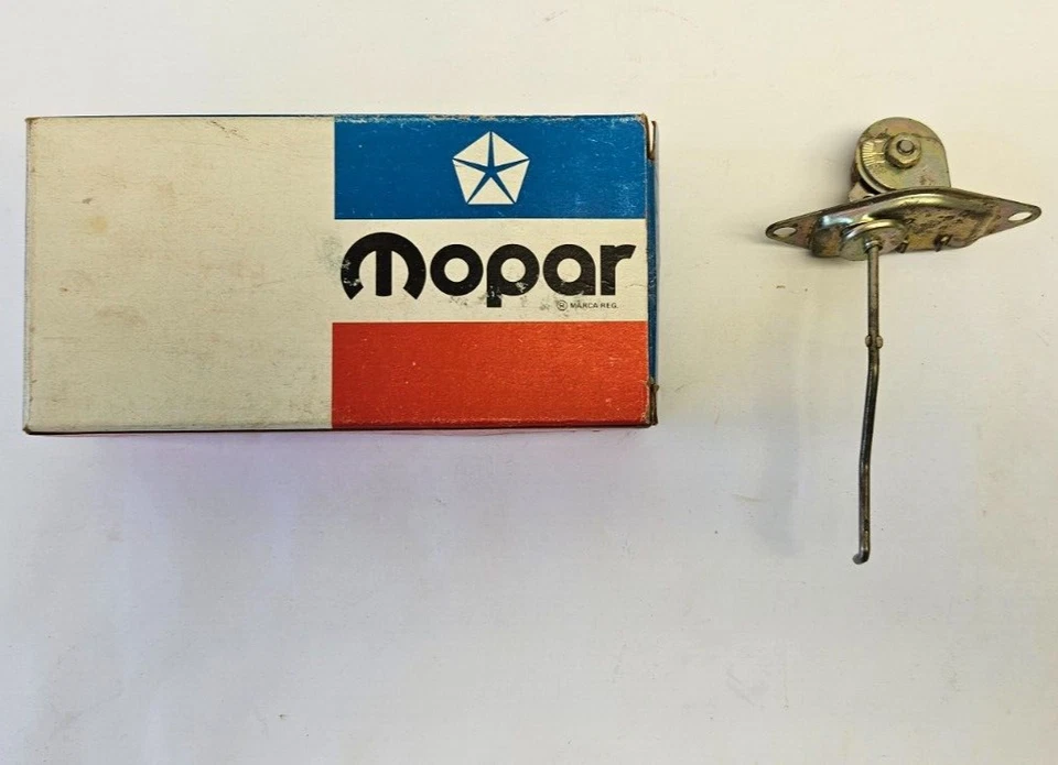 1968-1969 Plymouth Dodge Chrysler 383 CID 2 BBL Carburetor Choke 2863846 NOS - Image 3 of 4