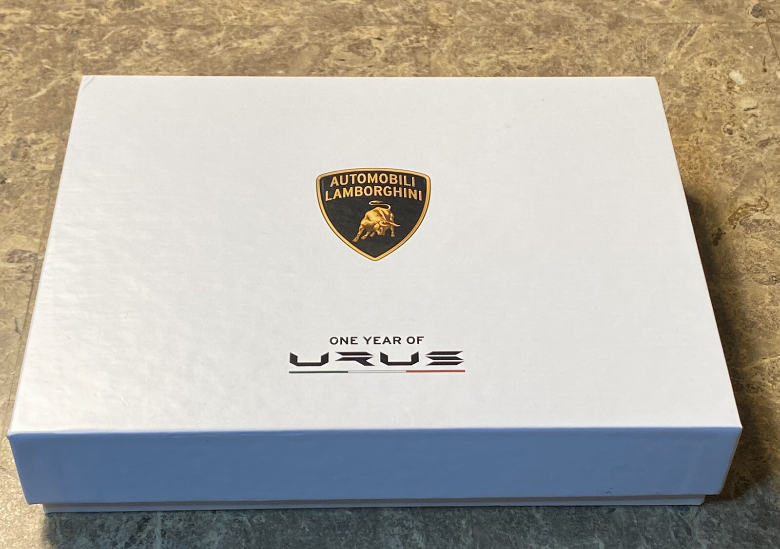 OEM Lamborghini Urus Owner Plate Plaque "One Year Of Urus" New In Box