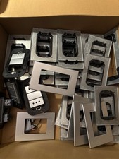 Bticino Axolute HA4803HC Placca Rettangolare con 3/4/6 Moduli - Monochrome tech