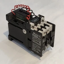 Klockner-Moeller DIL 00 M-G Contactor, 3PH 600VAC 20A, 24VDC