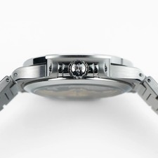 Patek Philippe Nautilus 7118/1200A-010 'Ladies' Stainless Steel Silver Dial 8