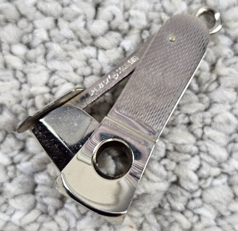 Vintage Dreizack Solingen Germany Chrome Finish Tobacco Cigar Cutter 2 1/2"