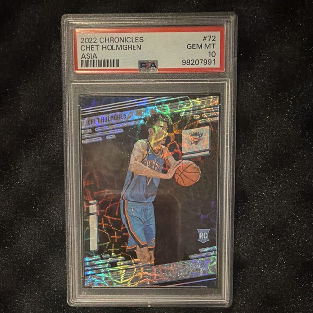 2022-23 Panini Chronicles Prestige Chet Holmgren Asia #72 Rookie PSA 10