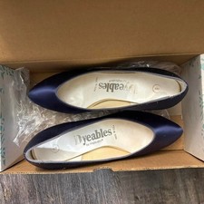 Vintage 1995 Dyeables by Highlites Navy Blue Satin Pumps Size 8