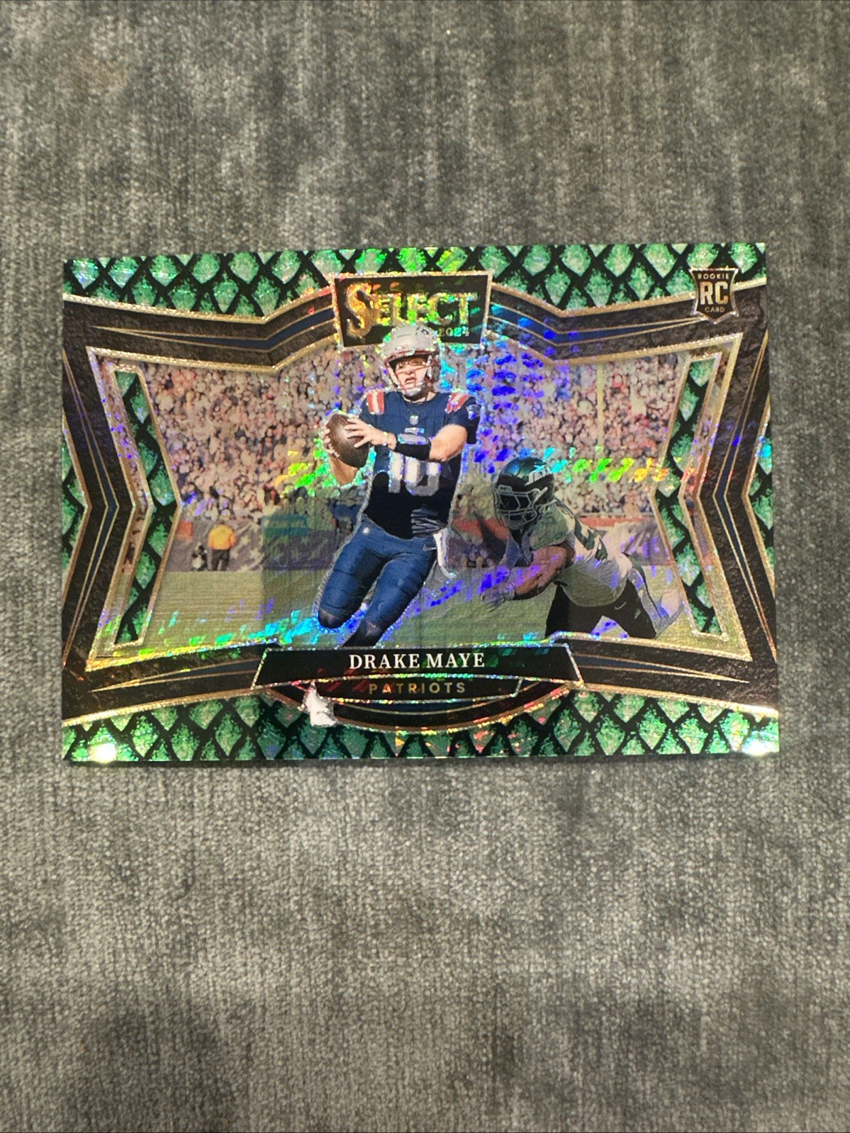 2024 Select Drake Maye Field RC Dragon Scale Prizm Rookie #/70 Patriots