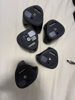 HTC Vive Tracker 3.0 Full Body VR Set - 5 Trackers, 2 Base