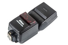 Nikon SB-600 Speedlight Shoe Mount Flash F118