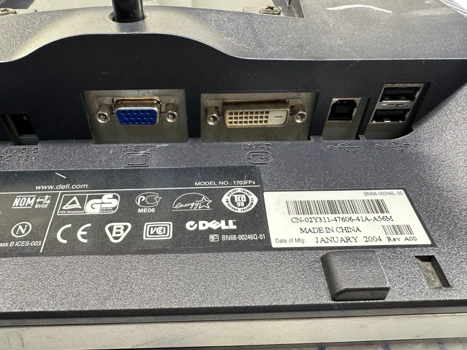 17" Dell 1703FPs DVI LCD Ultra Sharp Monitor w/USB Hub (No Stand) - Image 3 of 3