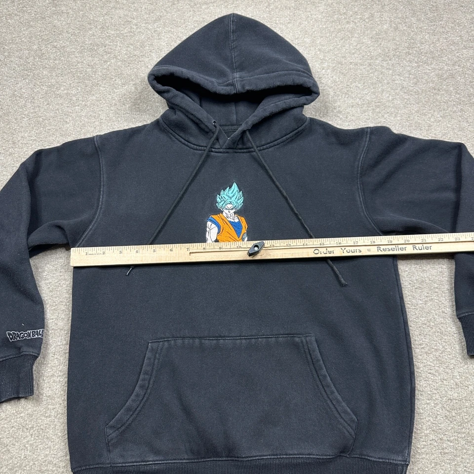 Dragon Ball Super x Primitive 连帽衫青少年 L 码黑色 Goku Super Saiyan 滑冰鞋 — 第 3/4 张图片