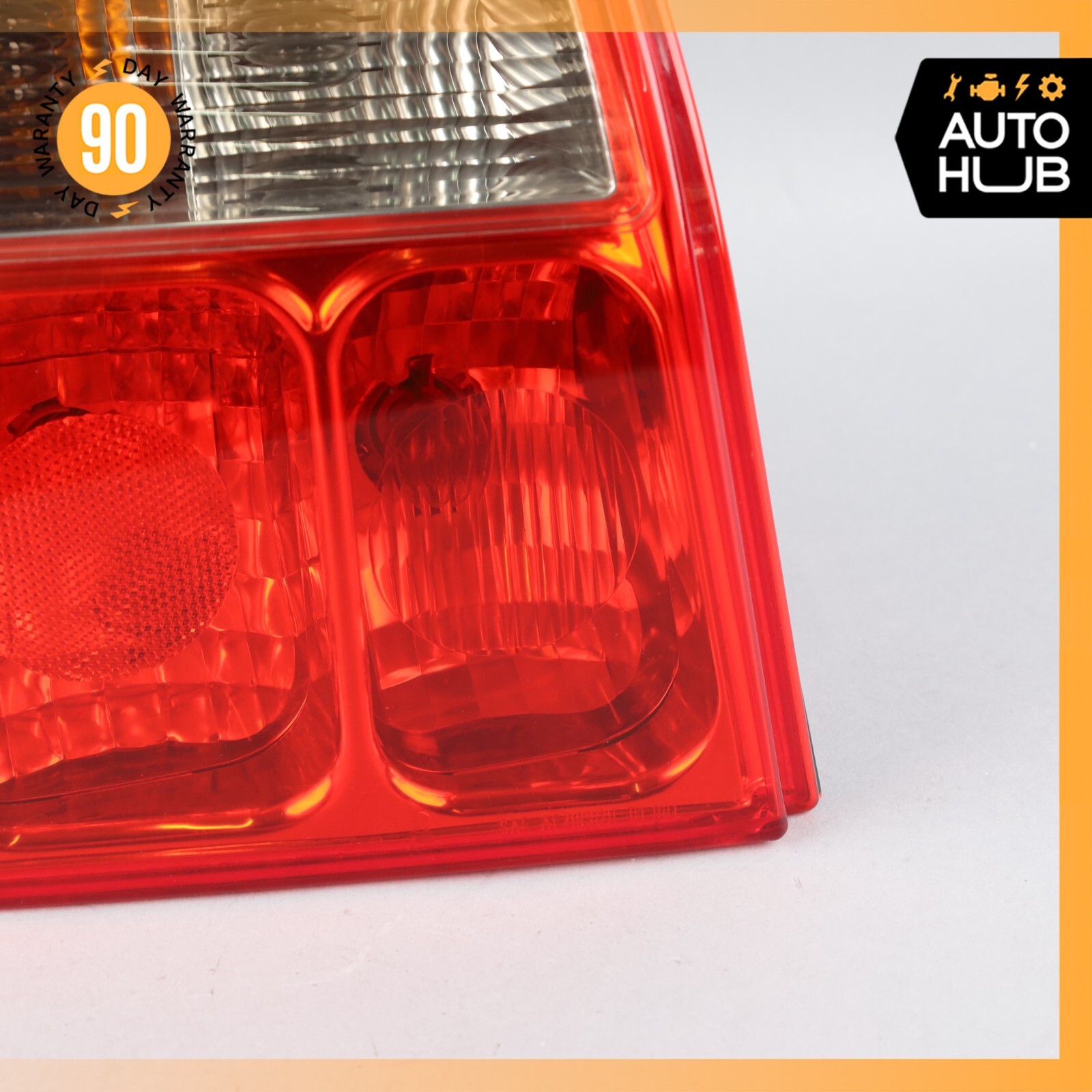 02-07 Maserati M138 GranSport Spyder Tail Light Lamp Left Driver Side OEM 46k