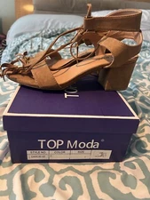 top moda block heeled sandal size 9