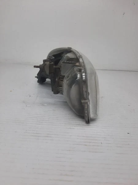 Faro conductor GMC Sierra 3500 1999-2006 OEM Foto 4 de 4