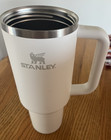 EUC!  Stanley Quencher H2.0 Tumbler 40oz White Insulated Mug Handle Pre-Owned — photo 1