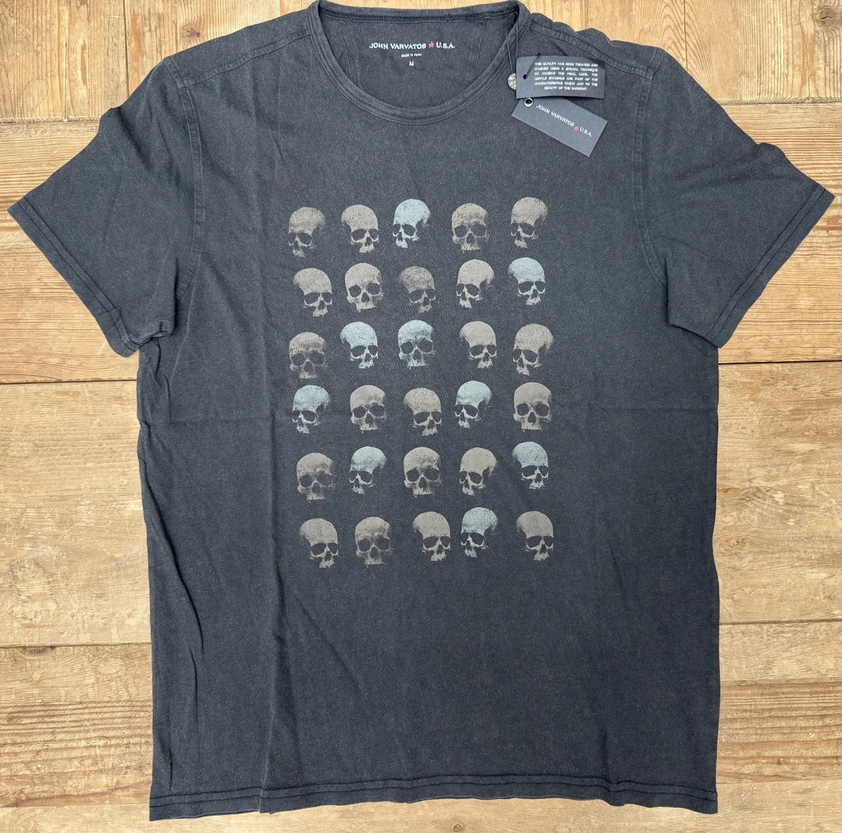 Camiseta Básica De Manga Corta John Varvatos Para Hombre – Ideal Para Llevar Sola O En Capas