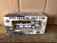 Brookfields Collectors 1994 Monte Carlo Official Pace Car Brickyard 400, 1:25