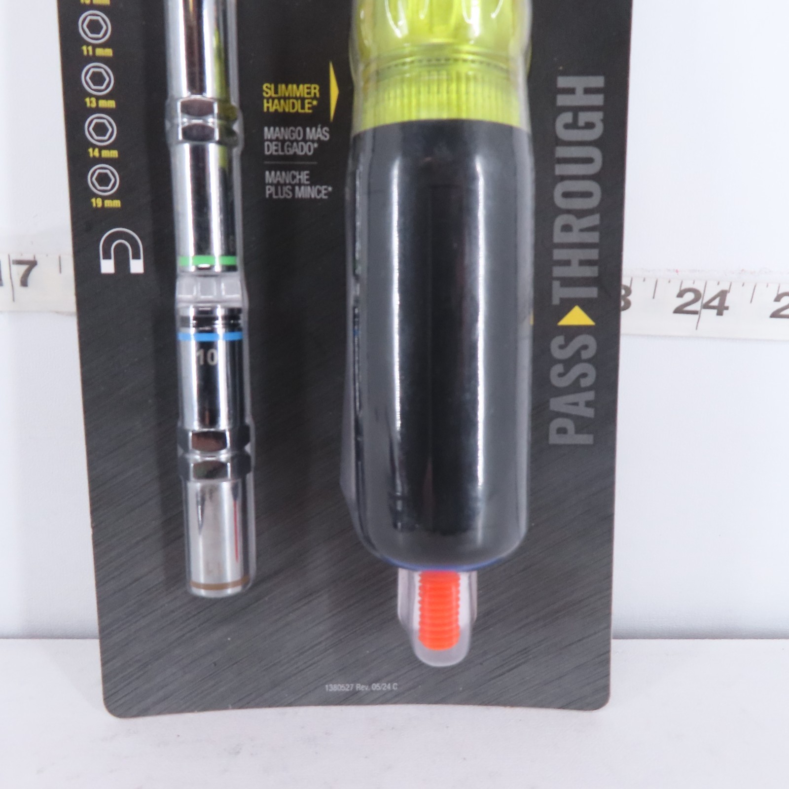 NEW - KLEIN TOOLS 32809MAGM 11-IN-1 PASS-THROUGH MAGNETIC MULTI-NUT DRIVER, METR