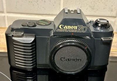 Canon T50 Body Gehäuse SLR Kamera analog - Gepflegter Zustand