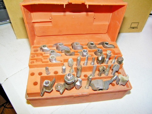 Large Lot of 33 Router Bits Assorted Woodworking Sizes Craftsman In Case