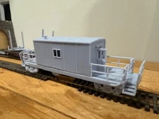 HO TRANSFER CABOOSE SHORT RIBBED BODY SHORT ROOF