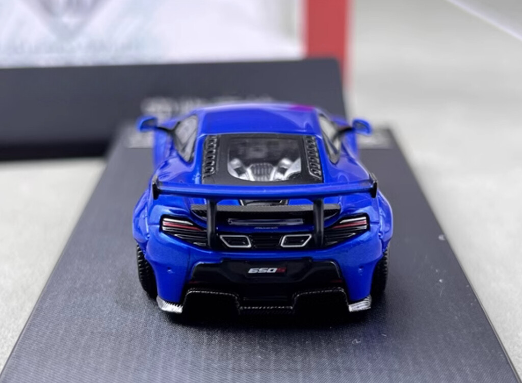 1/64 Star Model LBWK MCL 650S メタリックブルー Star Models 1:64 LBWK LB-Works MCL 650S Diecast Model Car