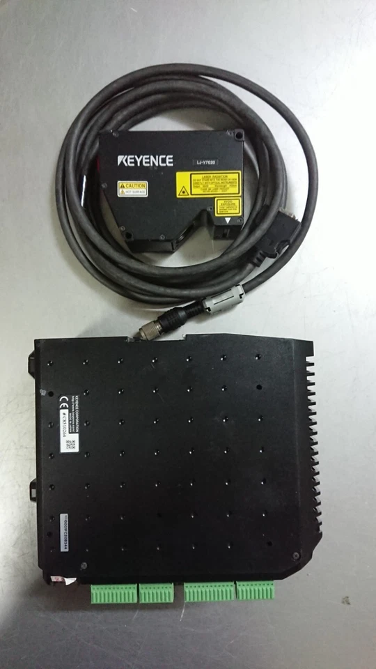 Keyence LJ-V7001 with LJ-V7020 and cable - Image 2 of 4