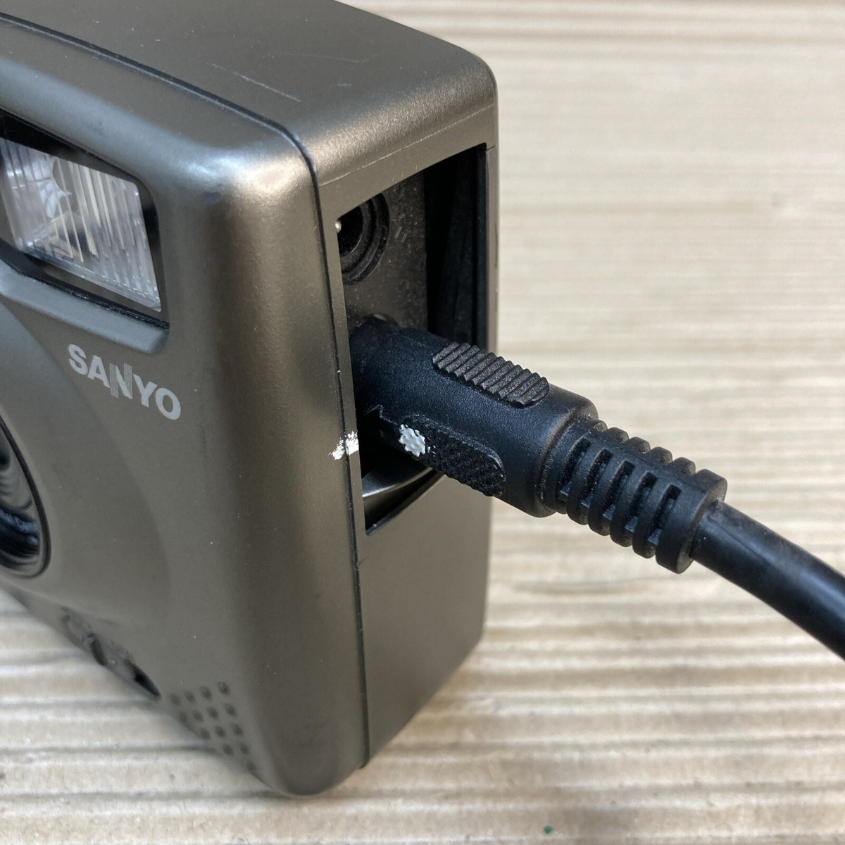 SANYO VPC-X1220 貴重品 サンヨー コンデジ SANYO VPC-X1220