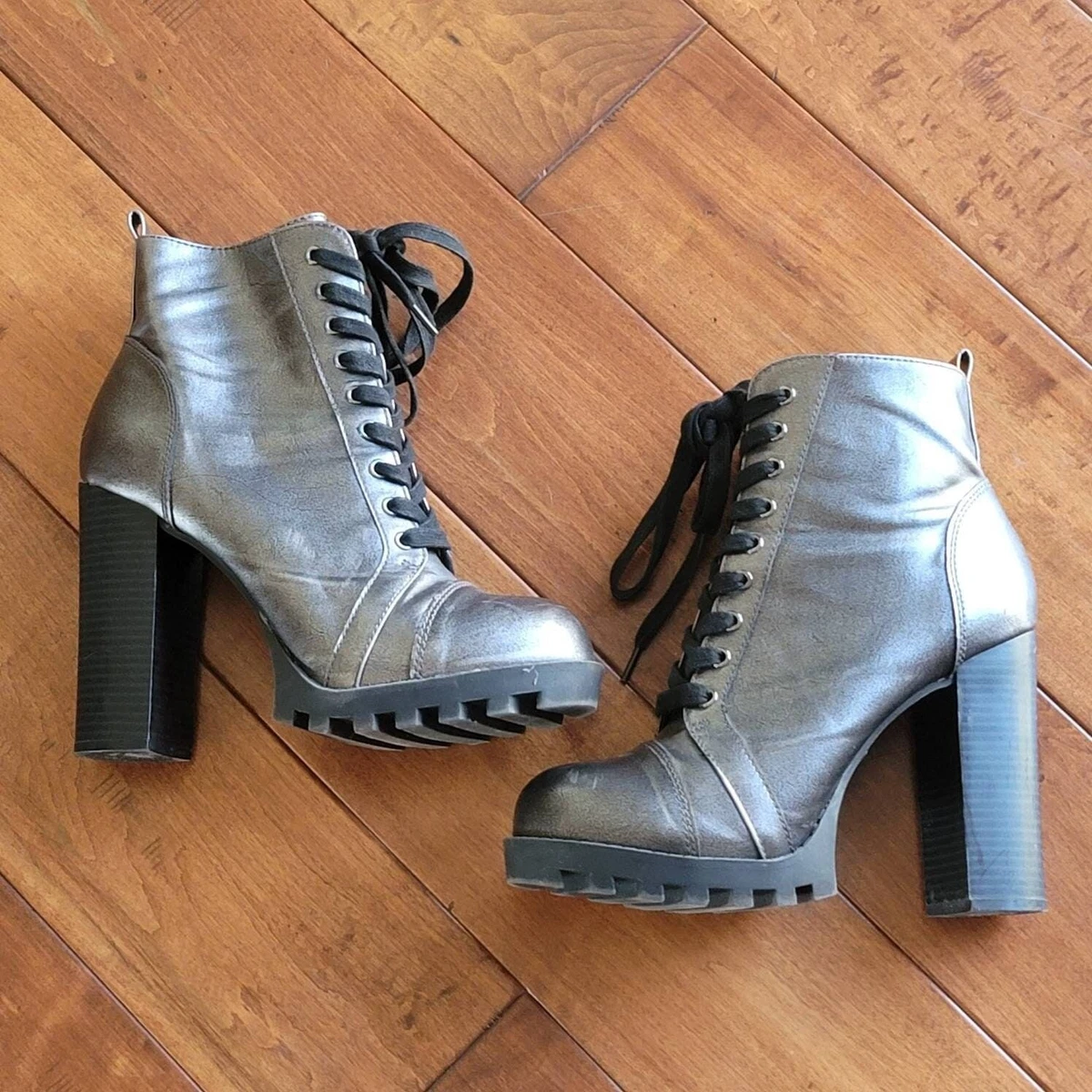 Silver heeled top ankle boots