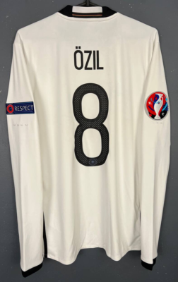 ドイツ代表ユニフォーム　エジルÖzil 8番　美品 ドイツ代表ユニフォーム エジルÖZIL 8 - メルカリ