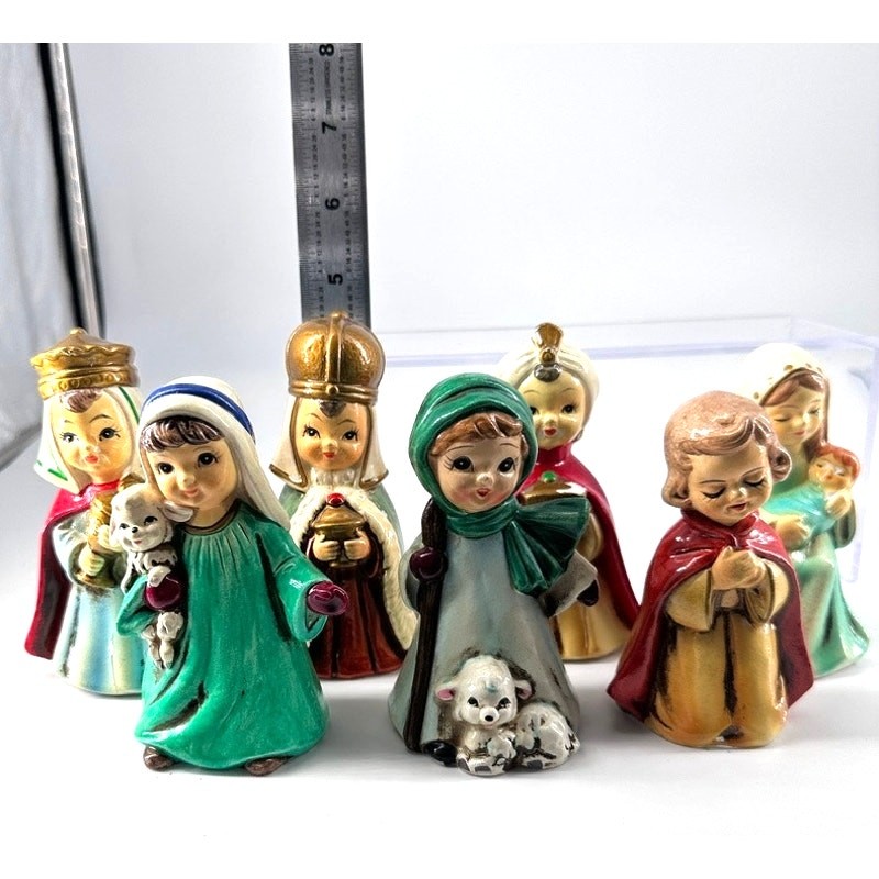 Vintage Chalkware Nativity Set 7 Pc Hand Painted MY Korea Figurines