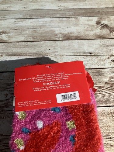 NEW Bath Body & Works Warmest Wishes W/Jolly Holiday 2024 Shea Infused Socks - Picture 4 of 4