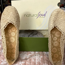 Natural Soul by Naturalizer Women’s 10 Beige Crochet Ballet Flats Slip-On Round