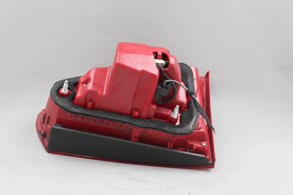 Luz trasera izquierda del conductor LED Opt 8SL montada en la tapa se adapta a AUDI A4 2013-2016 OEM #41399 Foto 2 de 2