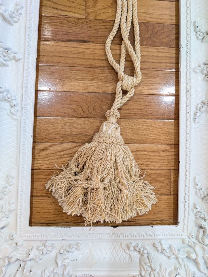 Borla llave grande de 9" de colección para muebles franceses - BEIGE Y CREMA - flecos de cuerda retorcida Foto 2 de 4