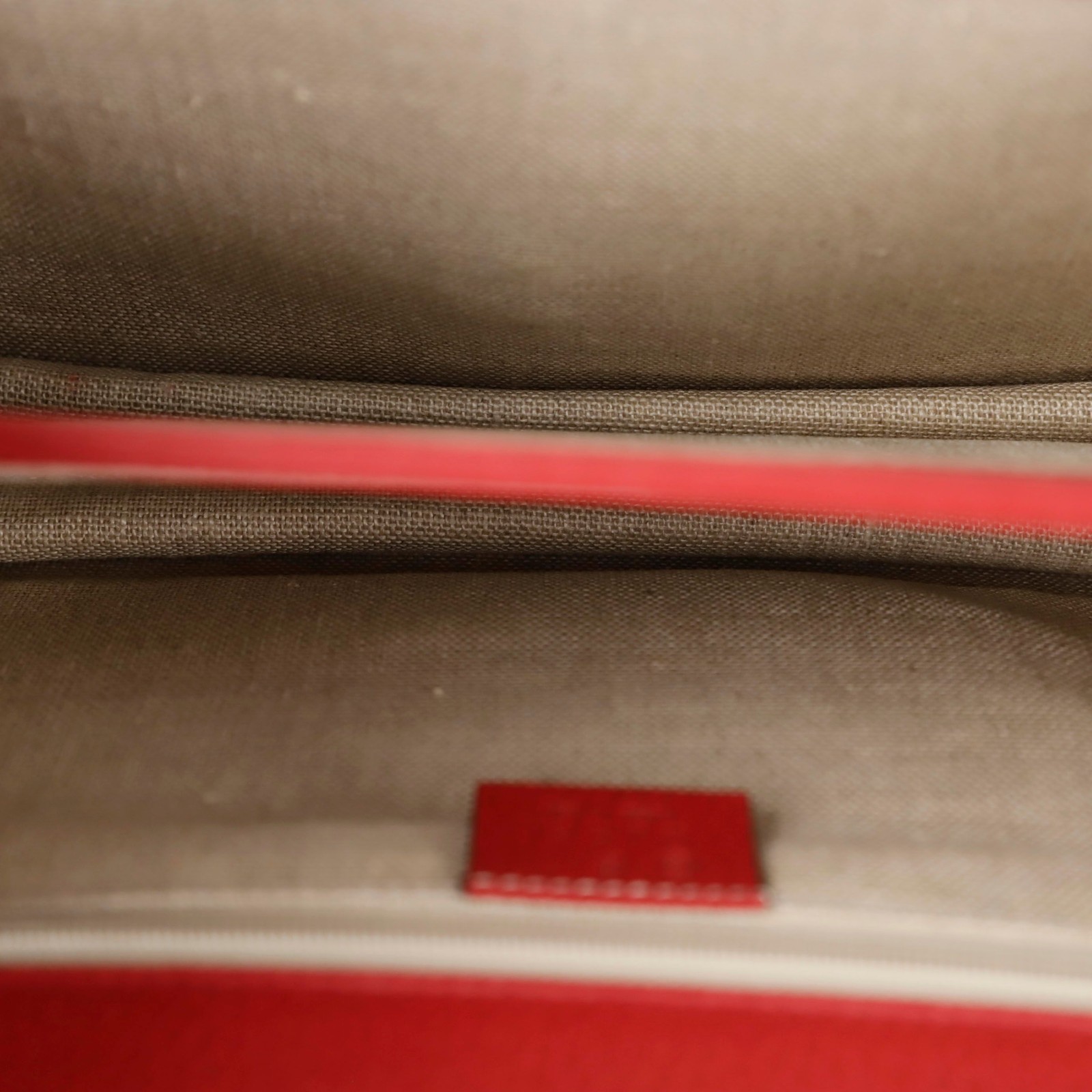 Gucci Interlocking Medium Shoulder Crossbody Bag … - image 8