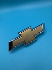 Oem 2019 - 2025 Chevrolet Silverado Custom Front Emblem Grille Badge 84133578