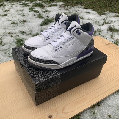 Jordan Air Jordan 3 Retro Sneaker White/Black/Dark Iris Mid Top EU 45