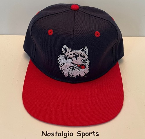 Vintage UCONN HUSKIES APPAREL #1 HAT Cap NCAA NEW Old Stock USA Made FITTED Sz 7