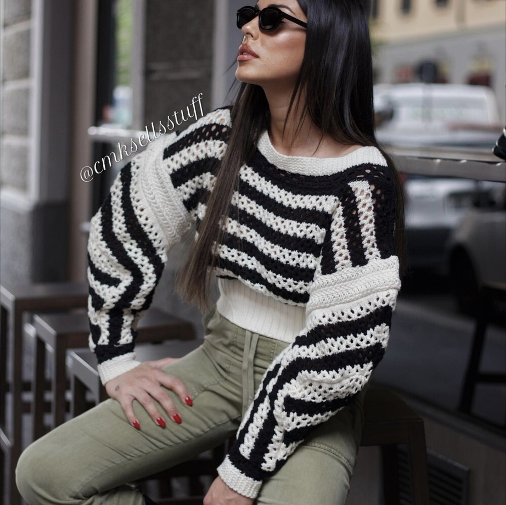 【SCENERITY】Punched Stripe Knit SCENERITY】Punched Stripe Knit Puckered Stripe Knit in