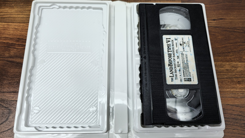 The Land Before Time 2, 4, 6, 7, 8 Clamshell VHS Lot - Picture 9 of 11
