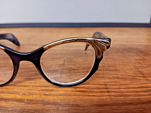 Vintage Rounded Cat Eye Black Eyeglass w/ 10k Gold Trim Tart, American Optical ? - Picture 6 of 21