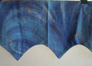 NEW-HARRY-POTTER-CLOAK-OF-DREAMS-PENNANT-STYLE-VALANCE