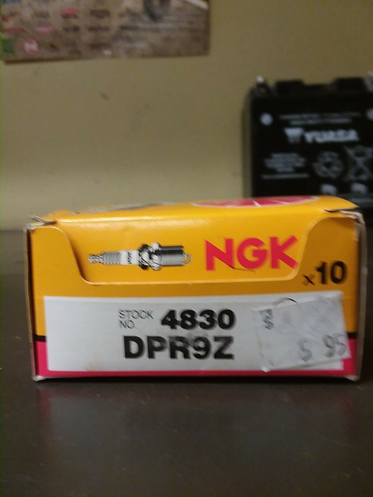 NGK SPARK PLUGS DPR9Z STOCK NUMBER 4830 Lot of 10 In Box