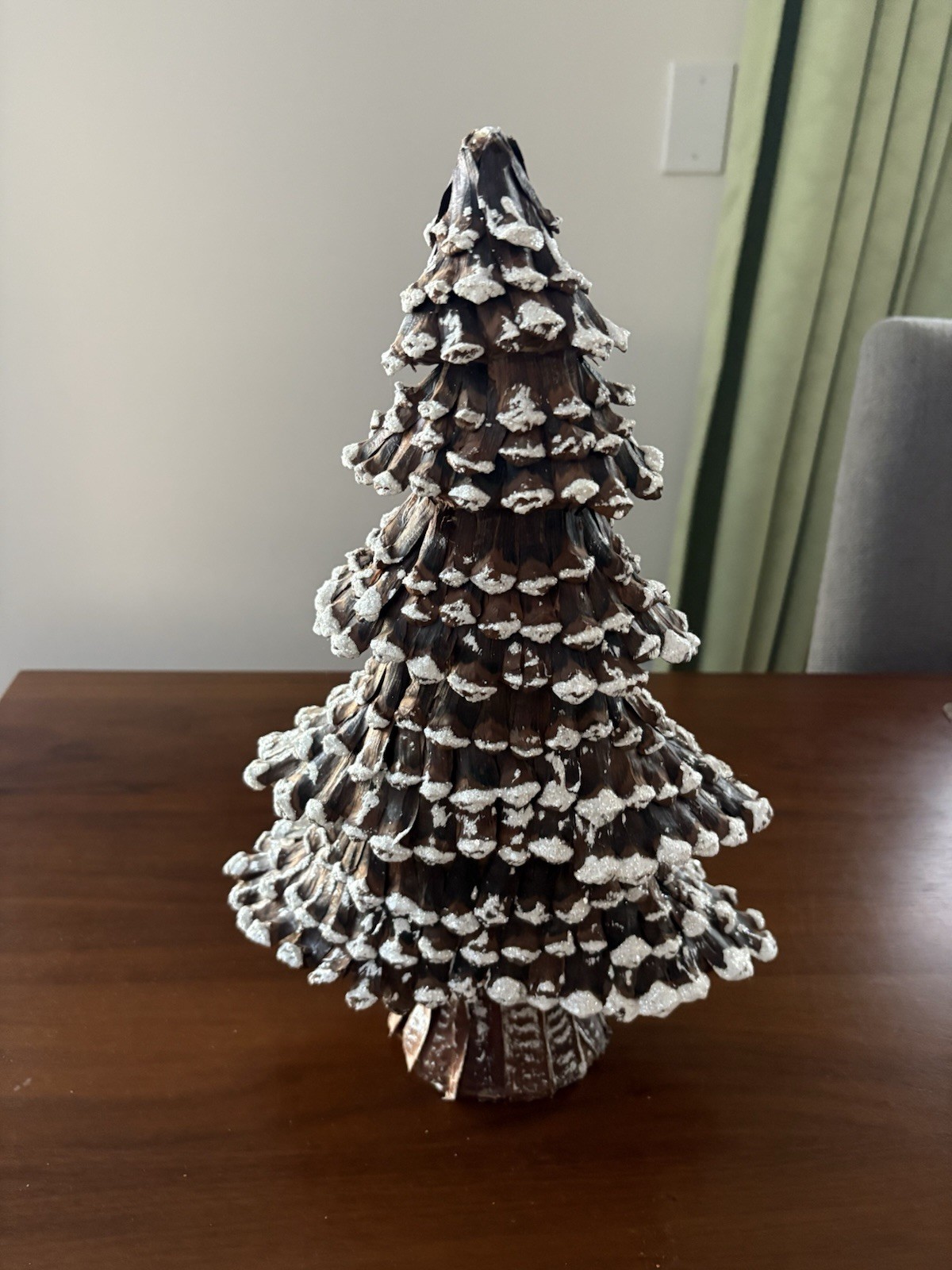 Beautiful Christmas Tree trimmed with Glitter Pinecone pieces