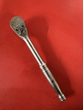Snap-on Tools S832 12 Drive Standard Handle Ratchet High-polish Chrome Snap-on Tools S832 12 Drive Standard Handle Ratchet High-polish Chrome